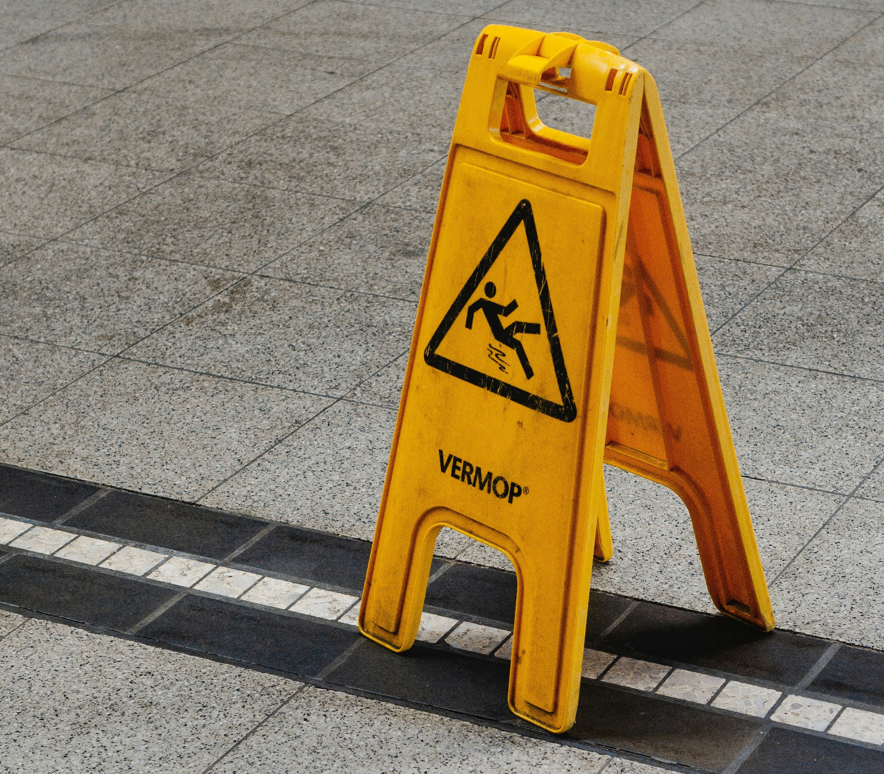 caution wet floor sign